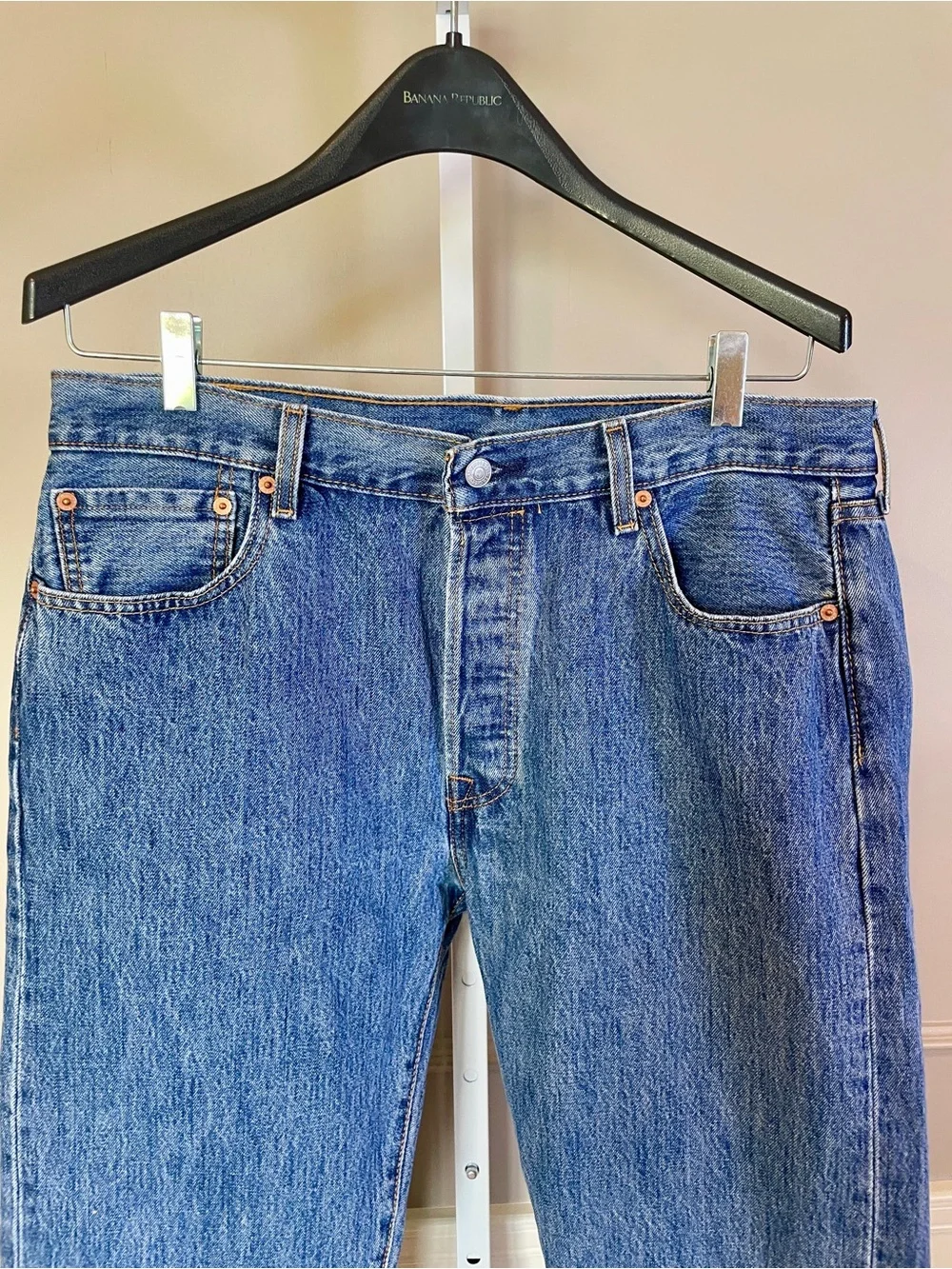 Levi's 501 Men's Button Fly Denim Jeans 36 x 32 Cotton Medium Blue